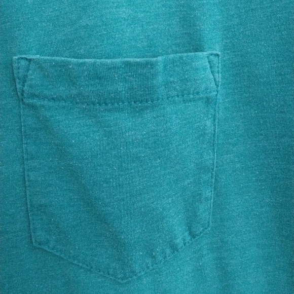 Short sleeve classic pocket crew tee from Old Navy in a heathered teal men's L - Picture 2 of 3